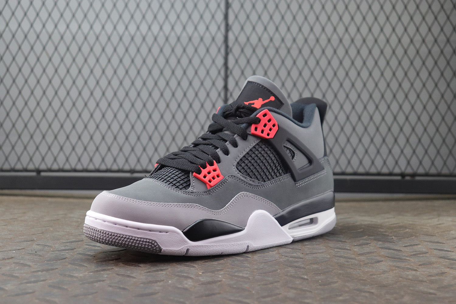 Air Jordan 4 Retro “Infrared”