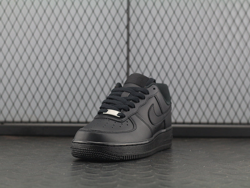 Nike Air Force 1 ’07 Low – Triple Black
