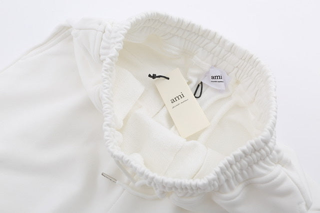 “Ami de Cœur” White Shorts
