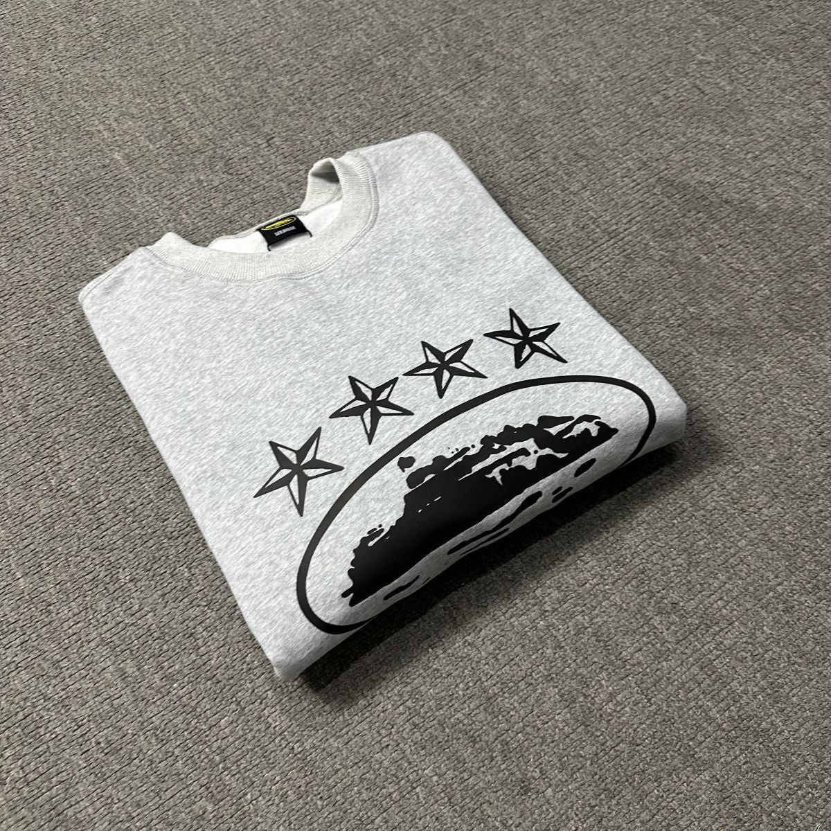 Corteiz (CRTZ) 4Star Globe Sweatshirt & Shorts Set