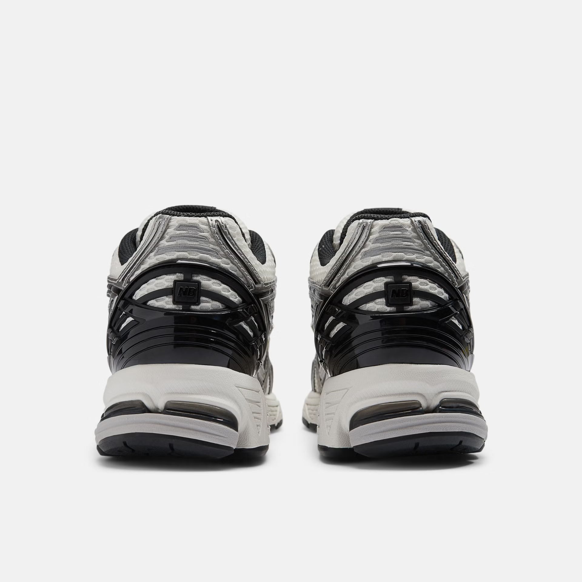 New Balance 1906R