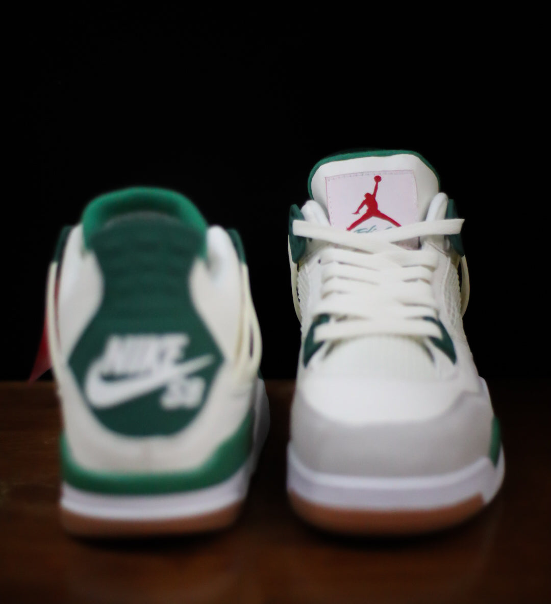 Nike SB x Air Jordan 4 “Pine Green”