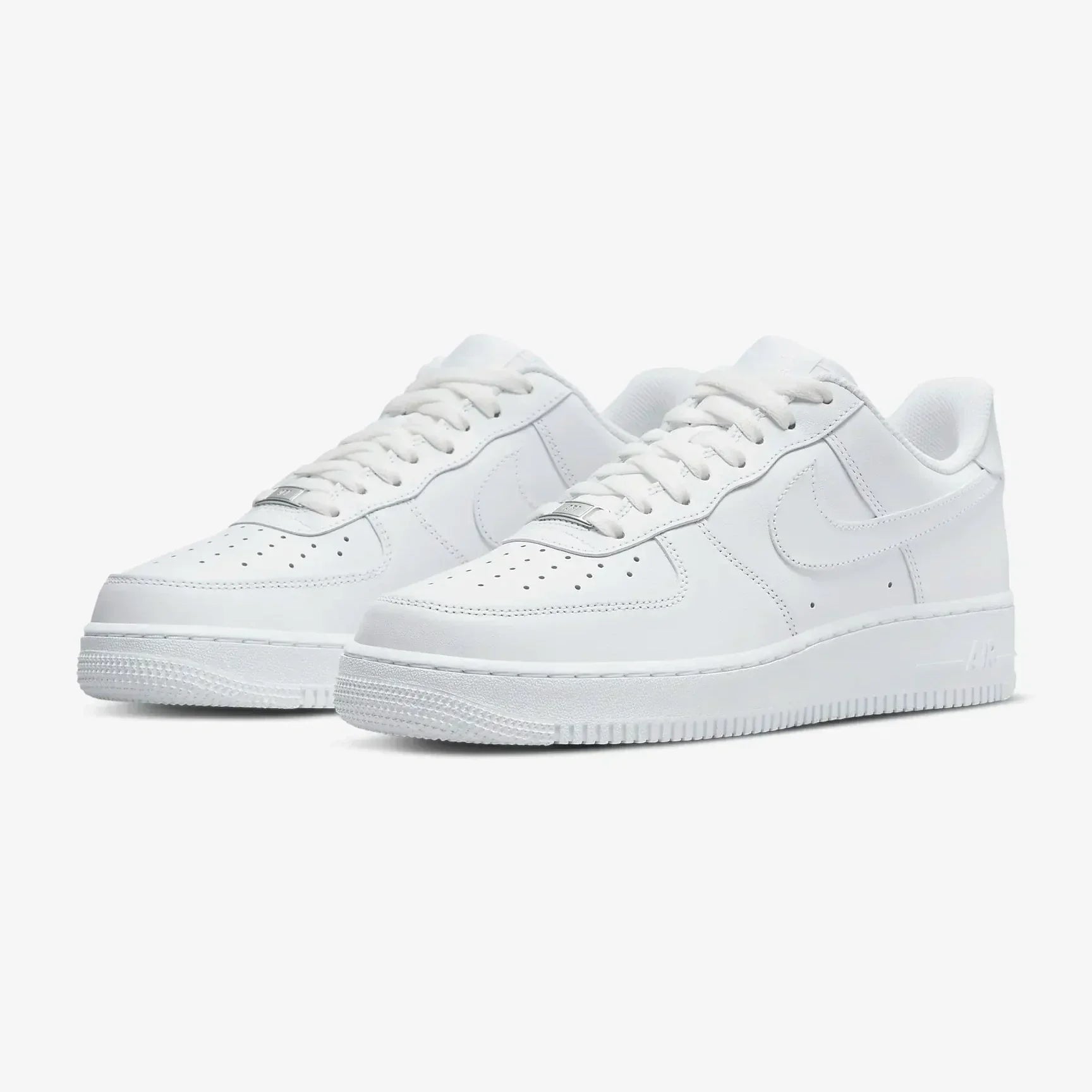 Nike Air Force 1 '07 – Triple White